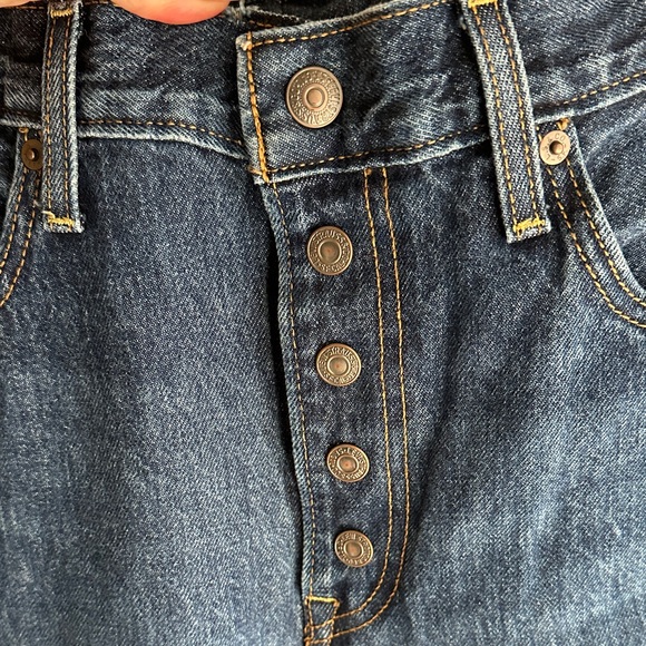 Levi's Women's Ribcage Dark Blue Jeans - Picture 4 of 6